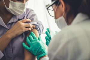 COVID-19 : Une fin du pass vaccinal envisageable bientôt
