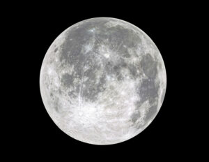 Espace : Des débris non identifiés tomberont sur la lune aujourd'hui