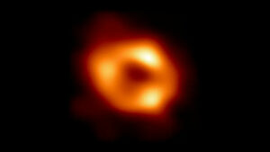 Espace : Première image découverte d'un trou noir supermassif au centre de la Voie lactée