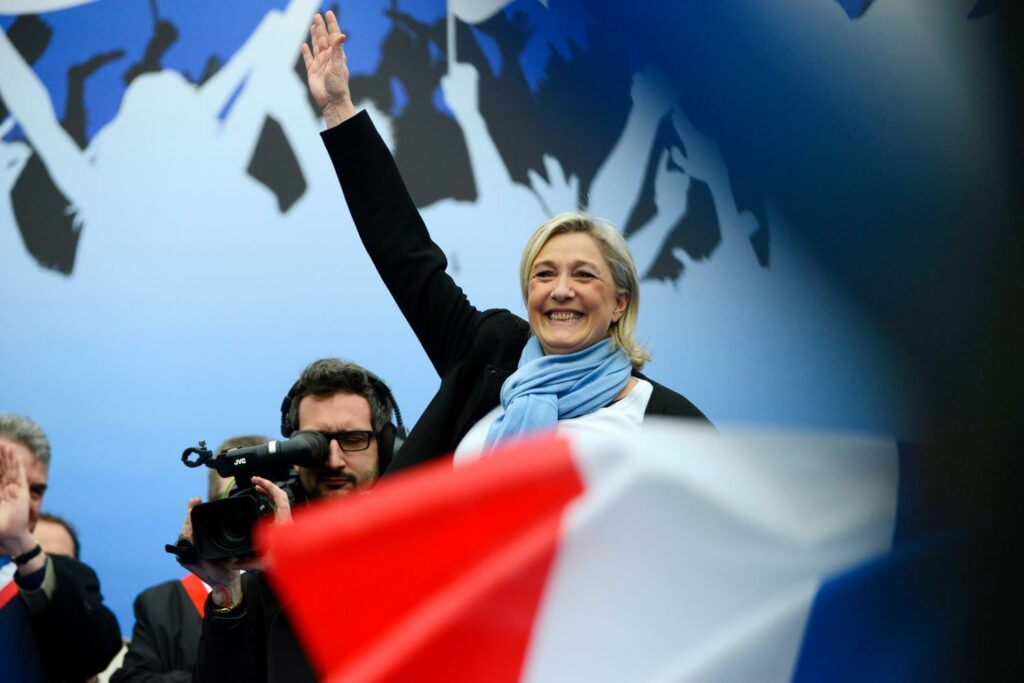 Législatives : Marine Le Pen et Elizabeth Borne refusent toute forme de débat avec leurs adversaires