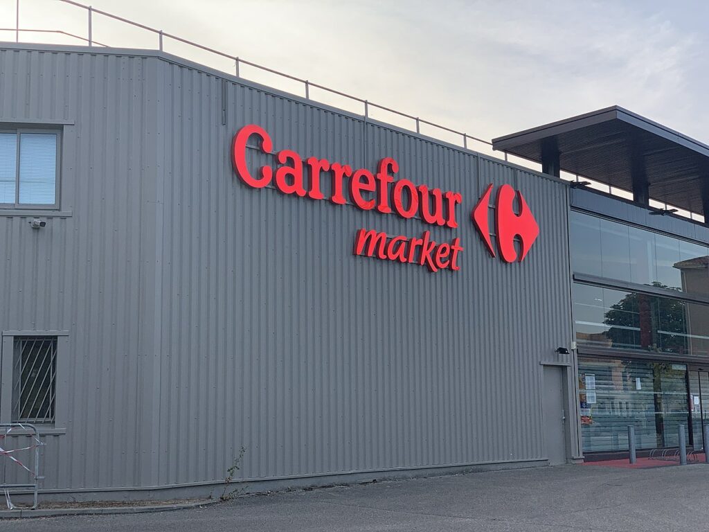 Supermarché Carrefour Market ©Wikimedia Commons