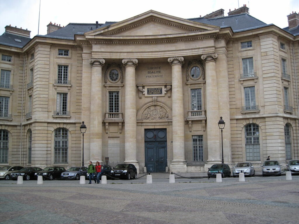 Université Panthéon-Sorbonne à Paris ©Wikimedia Commons