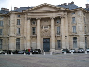 Université Panthéon-Sorbonne à Paris ©Wikimedia Commons