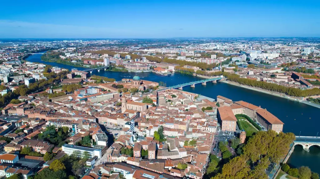 Une femme étranglée en pleine rue et en plein jour par un homme