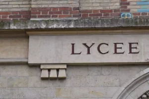 Un lycéen kidnappé et séquestré à la sortie du lycée