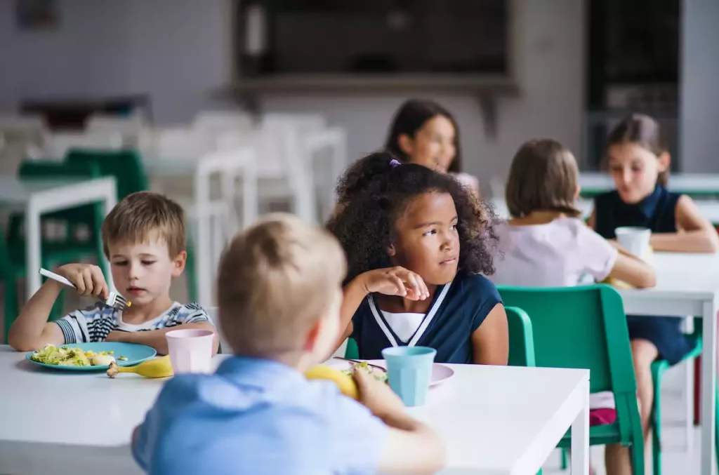 Intoxication au monoxyde de carbone : 60 enfants victimes de malaises en se rendant à la cantine