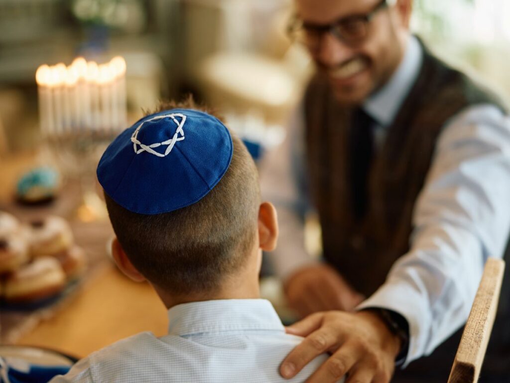 Antisémitisme : un groupe d'enfants insultés et un agent de sécurité agressé