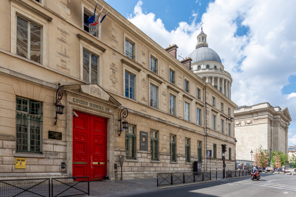 Nord : Suicide d’un CPE au sein du lycée pendant les fêtes de fin d’année