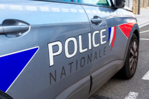 Hauts-de-Seine : un couple agressé au tournevis à la sortie de son garage à Saint-Cloud, un suspect interpellé