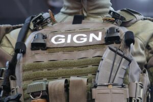 Prise d’otage en banque : l’assaillant finit par se rendre après l’intervention du GIGN