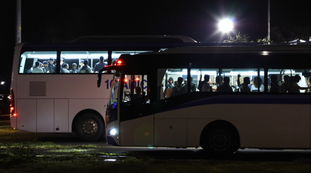 bus_gendarmerie_nuit
