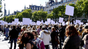 manifestation_place_parisienne