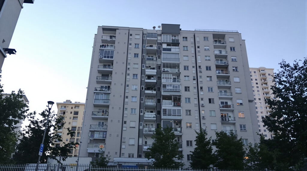 scene_immeuble_toulon_matin