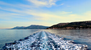 serenite_cargo_mer_noire