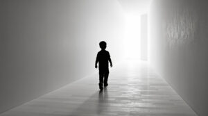 solitude-couloir-enfant