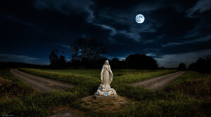 statue_vierge_nuit