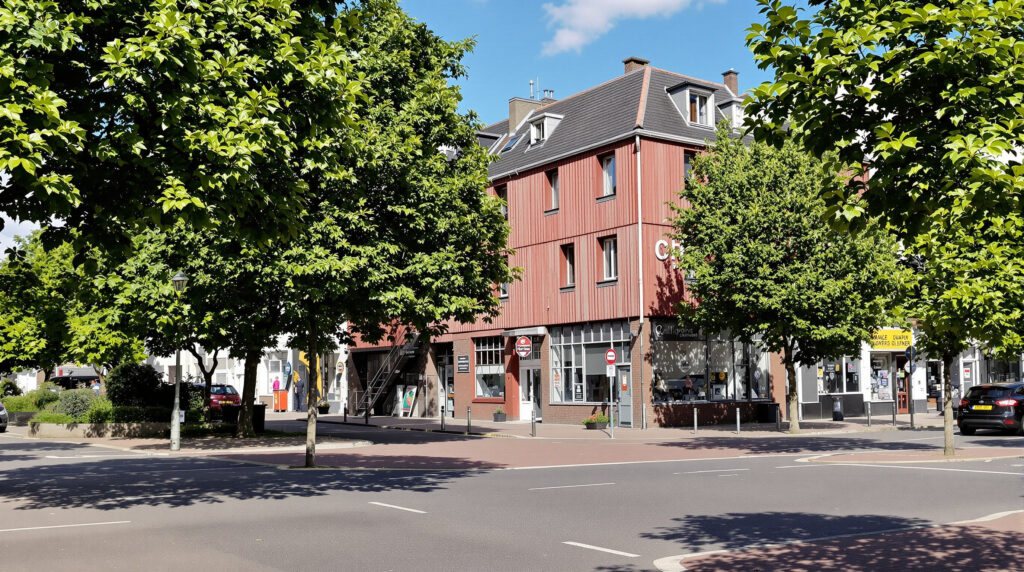 rue_Maberly_Amiens_après-midi_ensoleillé