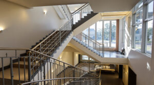 lycee_escaliers_colimacon_2026