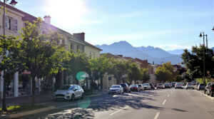 rue_ensoleill&eacute;e_Forcalquier