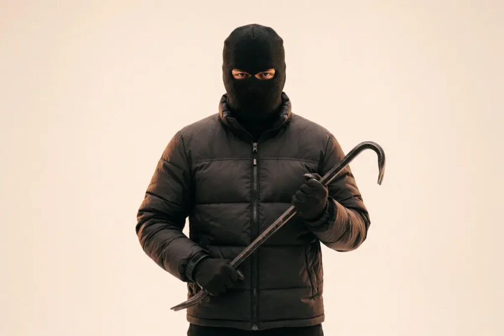 attaque au marteau baptême