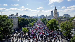 Manifestation_ordonn&eacute;e_avenue