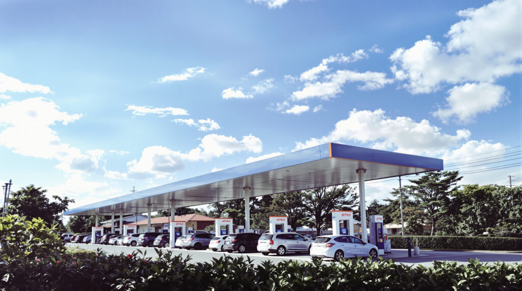 station_service_ensoleillee